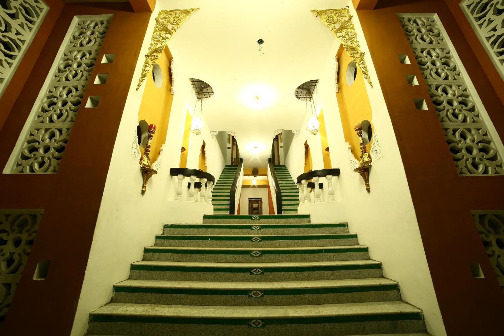 Indeco Hotels Swamimalai Kumbakonam Exterior photo